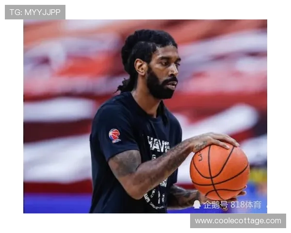 格纳布里与队友默契